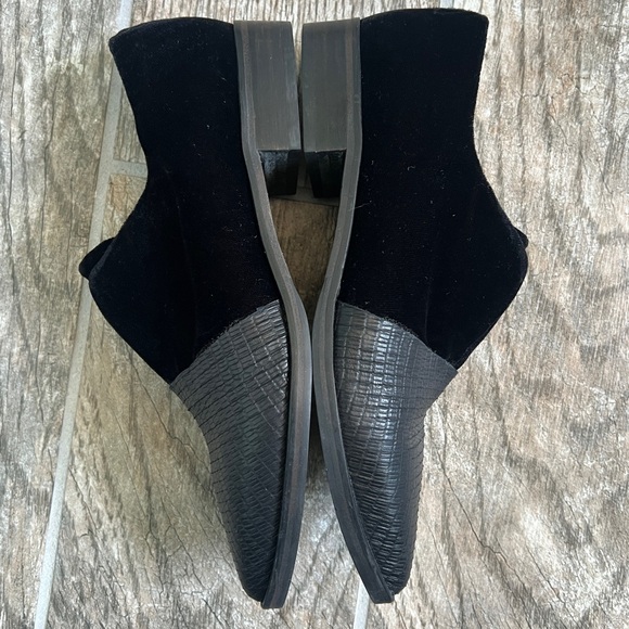 Coclico Albaz Quiet Luxury Leather and Velvet Loafers Size EU 37, US 6.5 - Picture 2 of 8